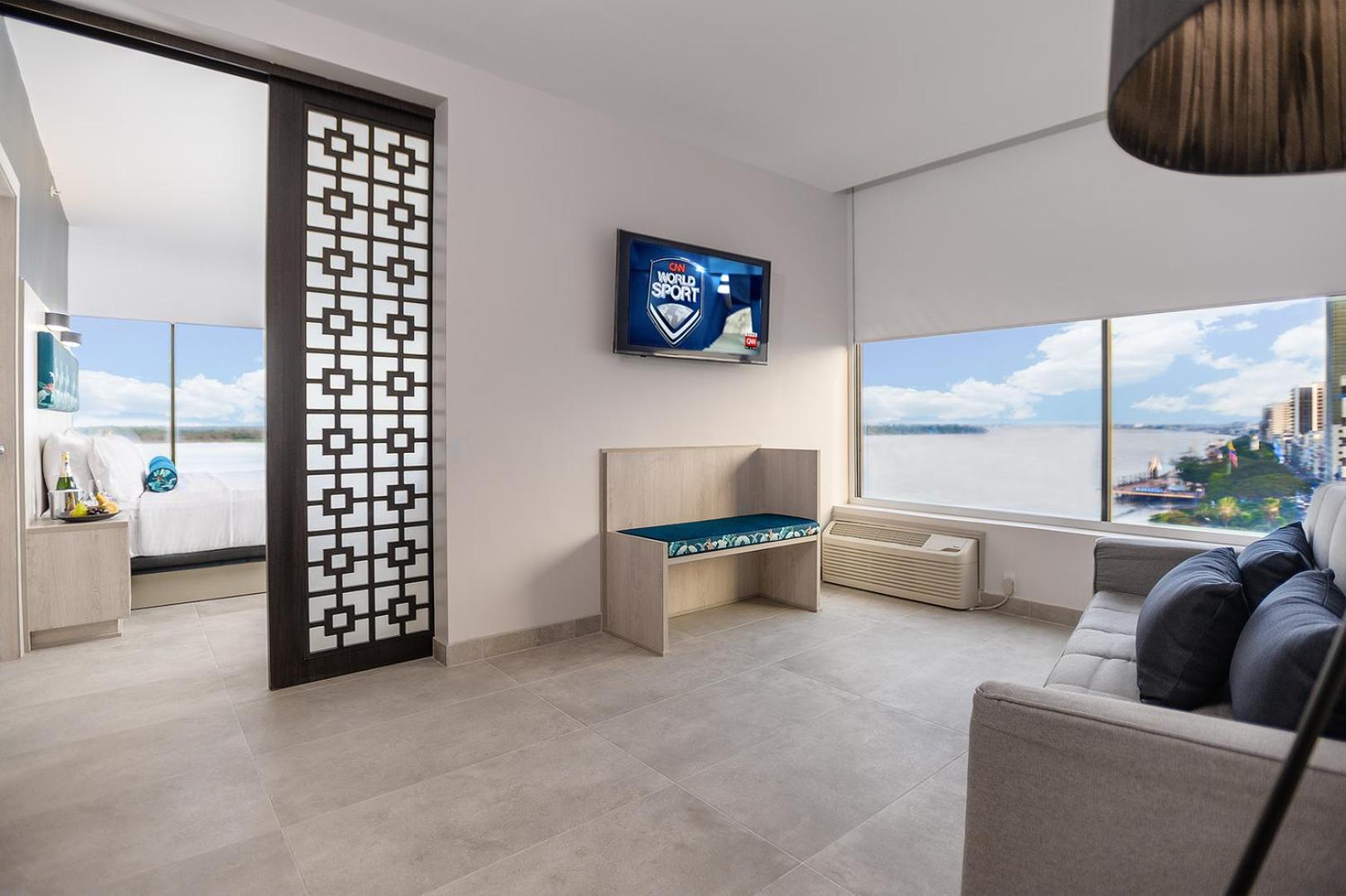 Doubletree By Hilton Guayaquil Hotel Екстериор снимка