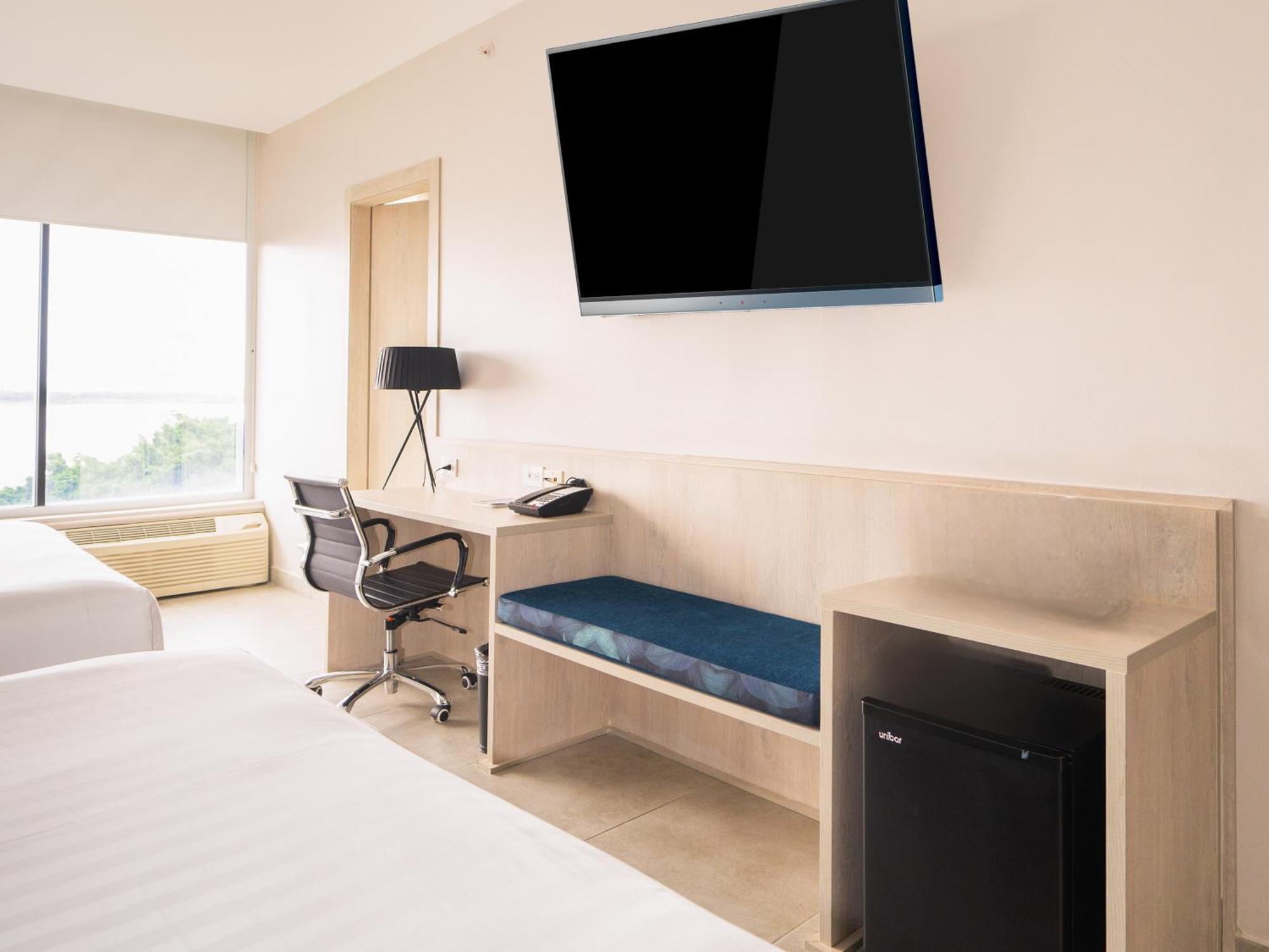 Doubletree By Hilton Guayaquil Hotel Екстериор снимка