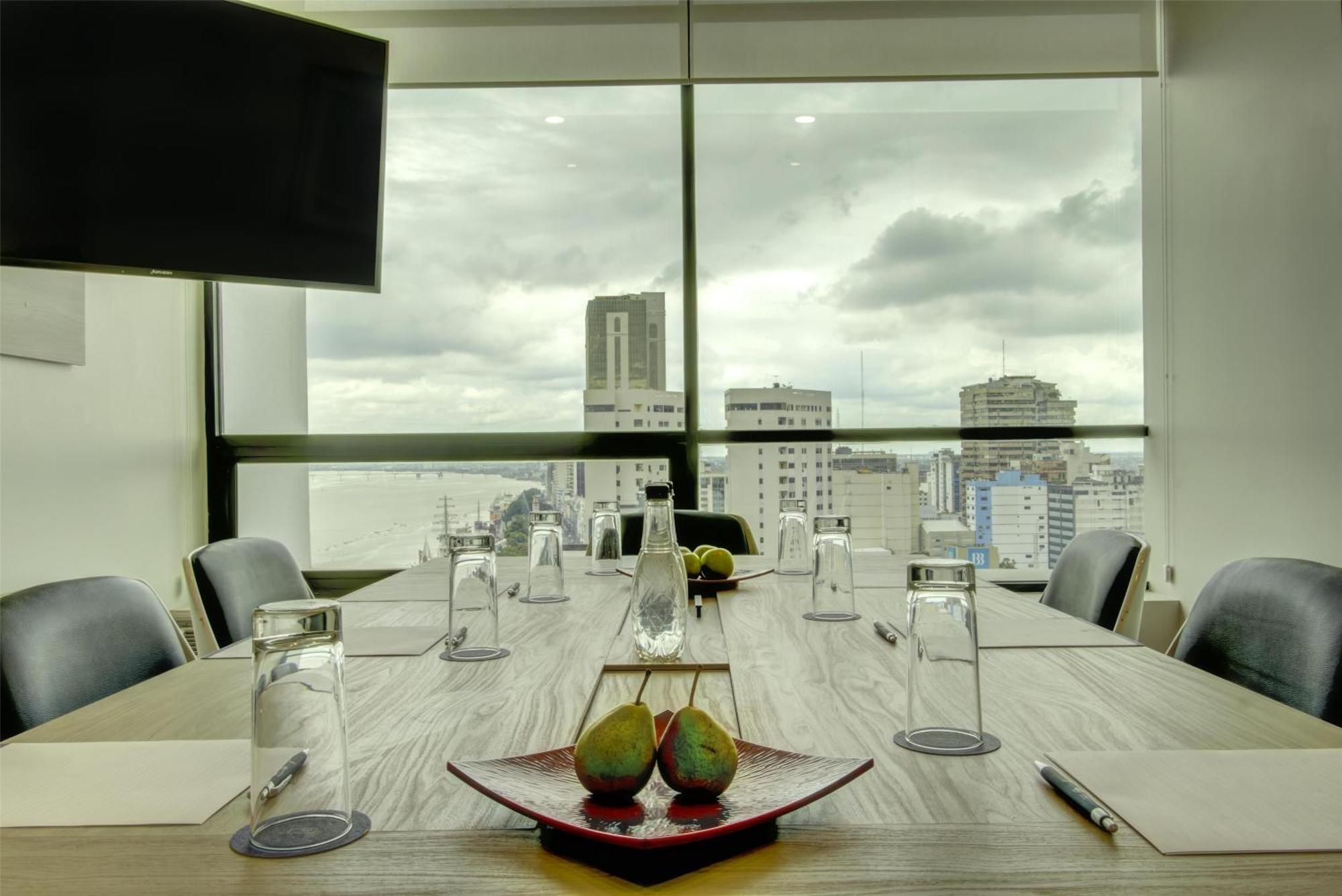 Doubletree By Hilton Guayaquil Hotel Екстериор снимка