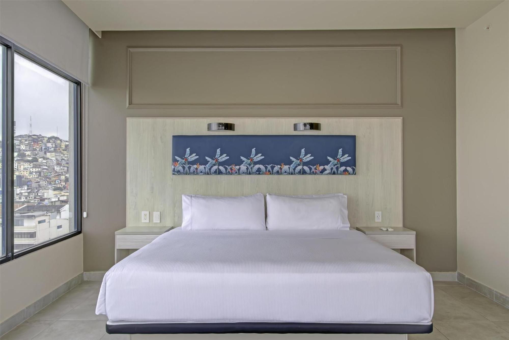 Doubletree By Hilton Guayaquil Hotel Екстериор снимка